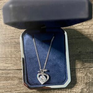 NIB Silver Moissainite Heart Pendant Necklace